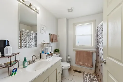 13401 South Avenue L Chicago IL 60633