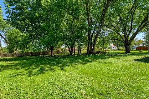 3804 15TH Street B Moline IL 61265