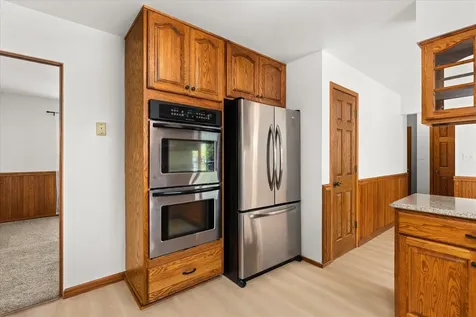 8 Groveland Street Streator IL 61364