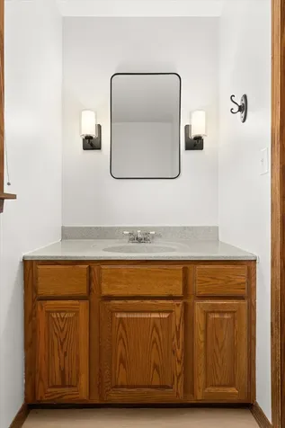 8 Groveland Street Streator IL 61364