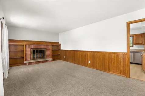 8 Groveland Street Streator IL 61364