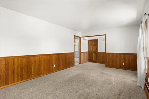8 Groveland Street Streator IL 61364