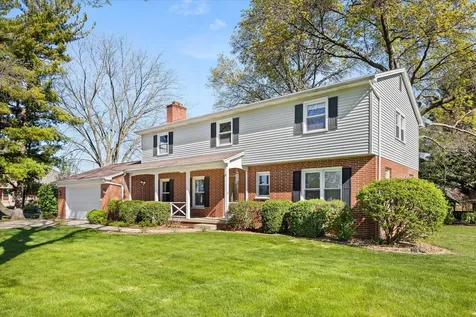 8 Groveland Street Streator IL 61364