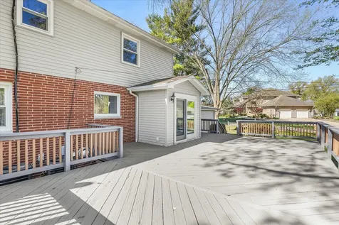 8 Groveland Street Streator IL 61364