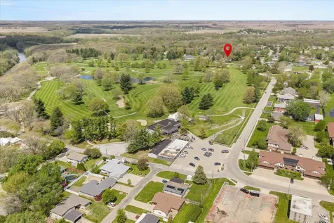 8 Groveland Street Streator IL 61364