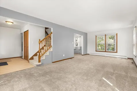 8 Groveland Street Streator IL 61364