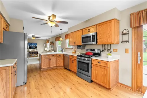 312 Greenview Drive Crystal Lake IL 60014