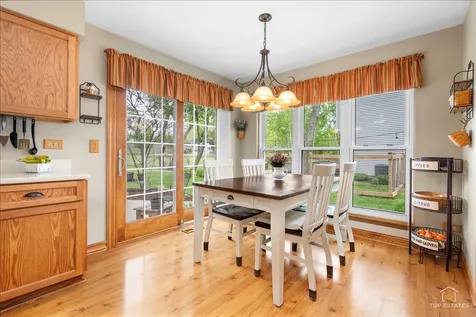 312 Greenview Drive Crystal Lake IL 60014
