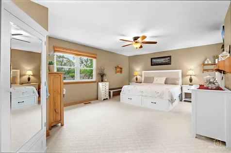 312 Greenview Drive Crystal Lake IL 60014