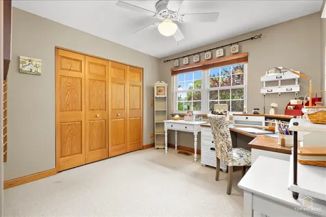 312 Greenview Drive Crystal Lake IL 60014