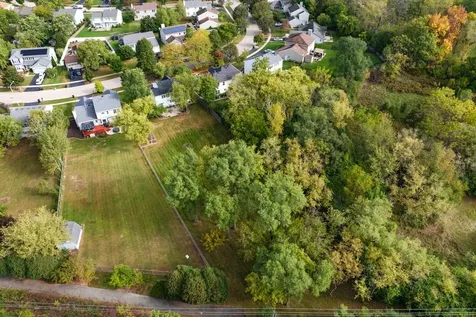 312 Greenview Drive Crystal Lake IL 60014
