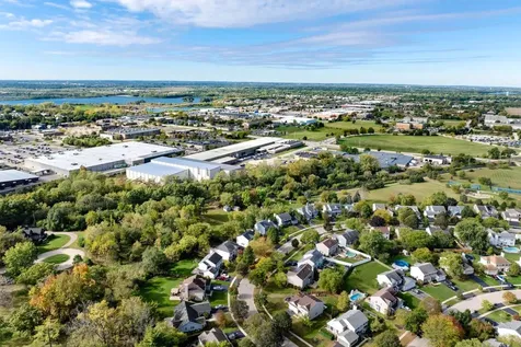 312 Greenview Drive Crystal Lake IL 60014