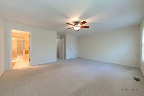 790 Oak Hollow Road Crystal Lake IL 60014