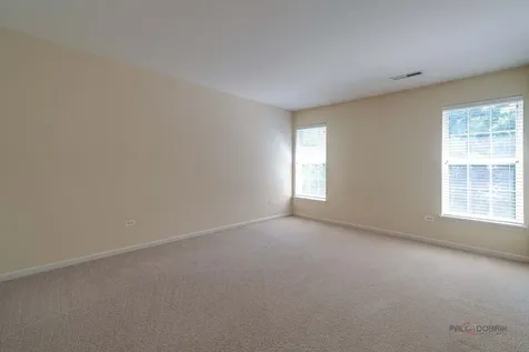 790 Oak Hollow Road Crystal Lake IL 60014