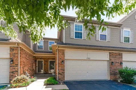 790 Oak Hollow Road Crystal Lake IL 60014