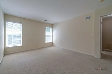 790 Oak Hollow Road Crystal Lake IL 60014