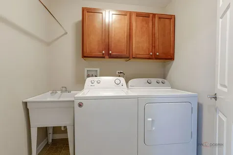790 Oak Hollow Road Crystal Lake IL 60014