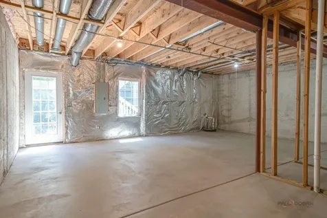 790 Oak Hollow Road Crystal Lake IL 60014