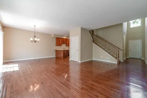 790 Oak Hollow Road Crystal Lake IL 60014
