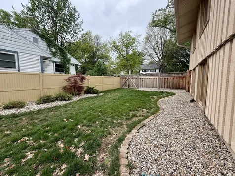 602 South Ridgeway Avenue Champaign IL 61821