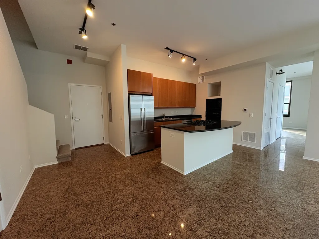130 South Canal Street Chicago IL 60606