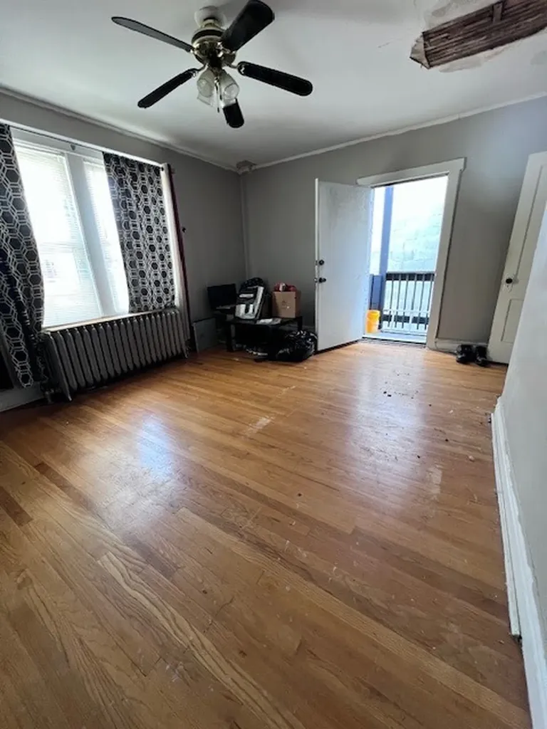 1946 West Armitage Avenue Chicago IL 60647