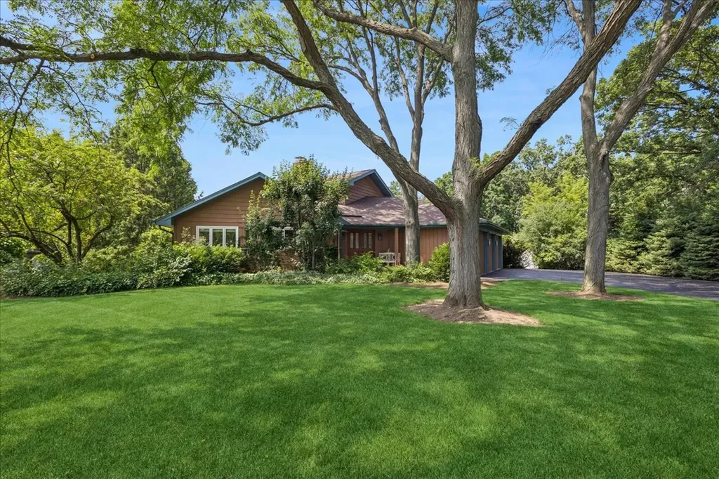 14410 West Jody Lane Wadsworth IL 60083