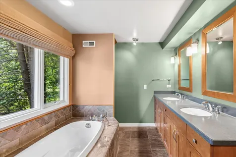 14410 West Jody Lane Wadsworth IL 60083