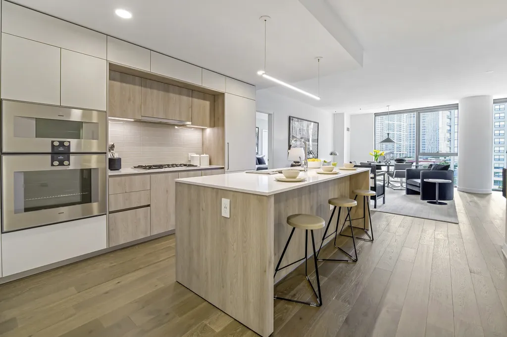 211 North Harbor Drive Chicago IL 60601