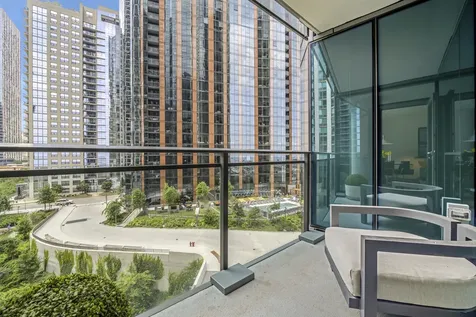 211 North Harbor Drive Chicago IL 60601