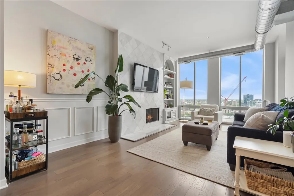 720 North Larrabee Street Chicago IL 60610