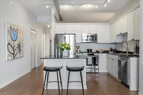 720 North Larrabee Street Chicago IL 60610