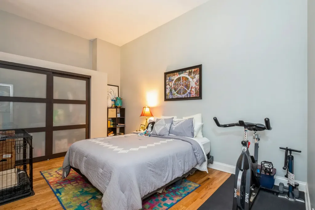 1635 West Belmont Avenue Chicago IL 60657