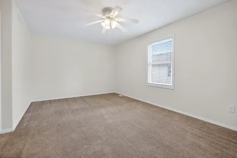3 Ross Drive Bloomington IL 61701