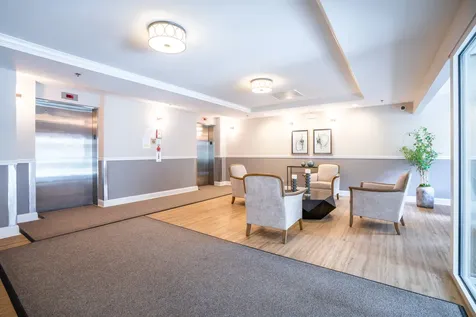 390 West Mahogany Court Palatine IL 60067