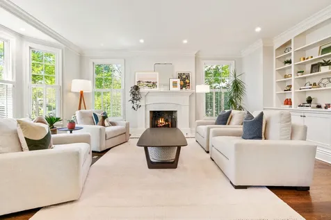 804 Greenwood Avenue Wilmette IL 60091