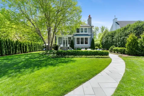 804 Greenwood Avenue Wilmette IL 60091