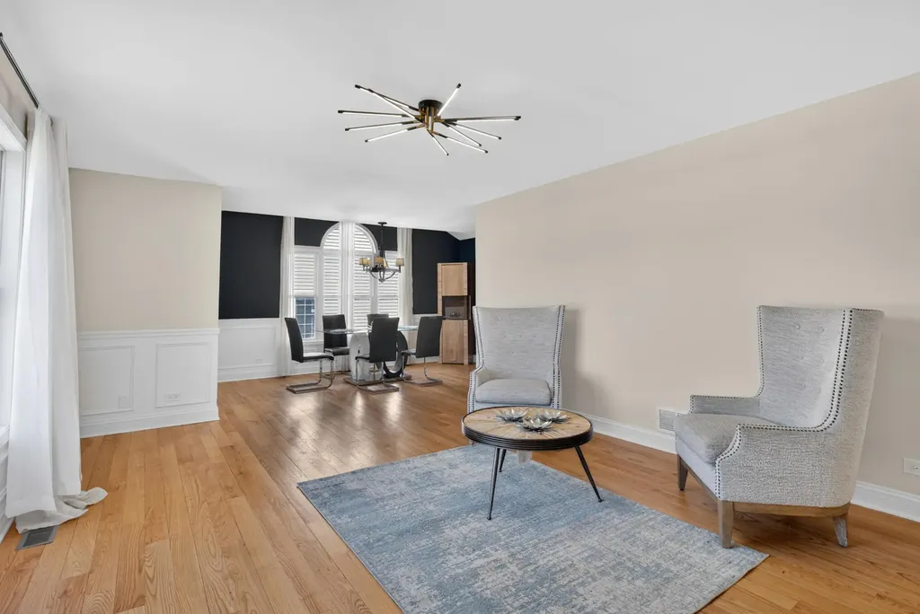1673 Bloomingdale Road Glendale Heights IL 60139