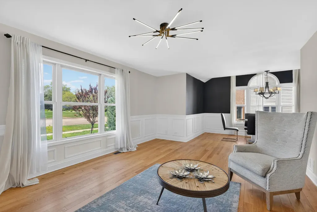 1673 Bloomingdale Road Glendale Heights IL 60139