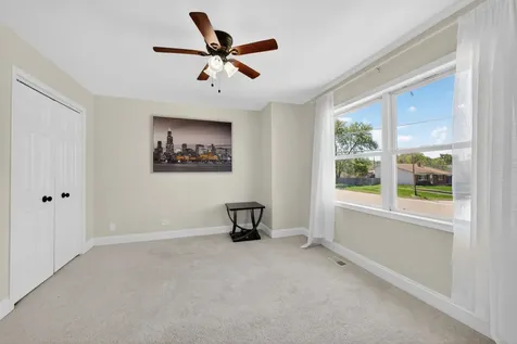 1673 Bloomingdale Road Glendale Heights IL 60139