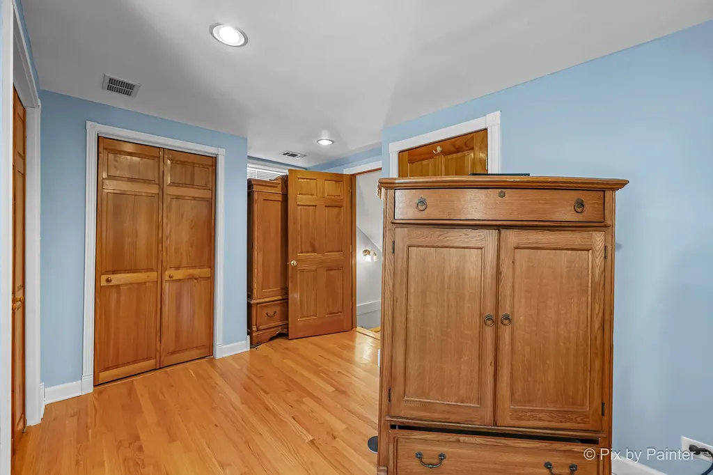 5156 South Massasoit Avenue S Chicago IL 60638