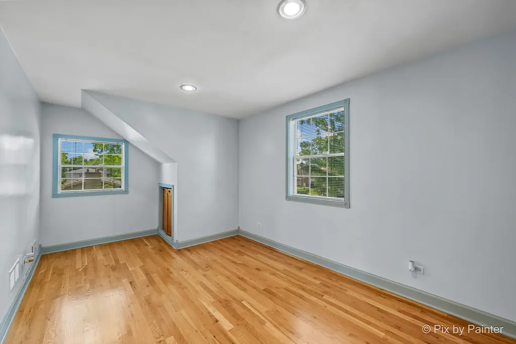 5156 South Massasoit Avenue S Chicago IL 60638