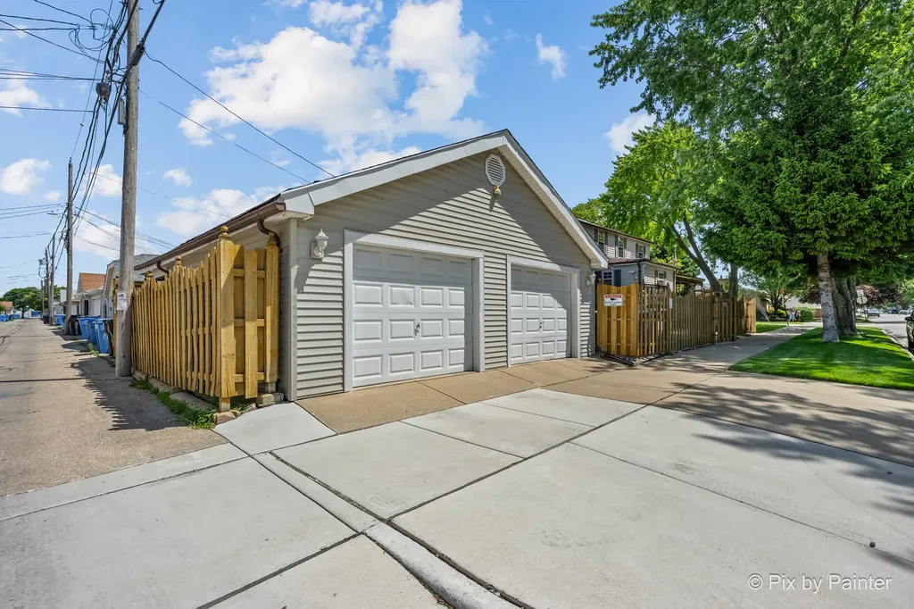 5156 South Massasoit Avenue S Chicago IL 60638