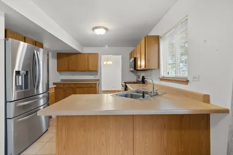 819 Casey Lane Harvard IL 60033