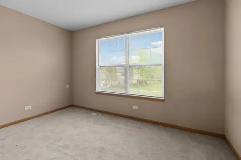 819 Casey Lane Harvard IL 60033