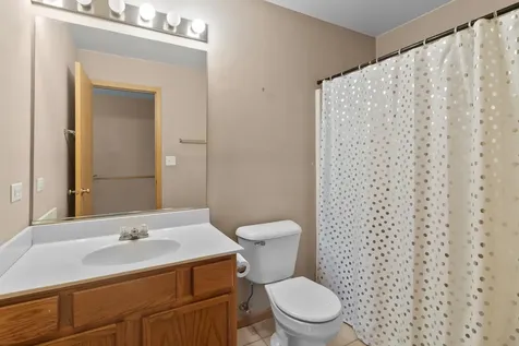 819 Casey Lane Harvard IL 60033
