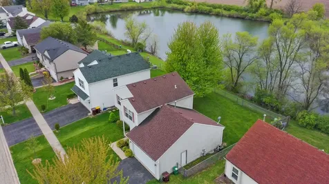 819 Casey Lane Harvard IL 60033