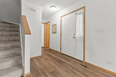 819 Casey Lane Harvard IL 60033