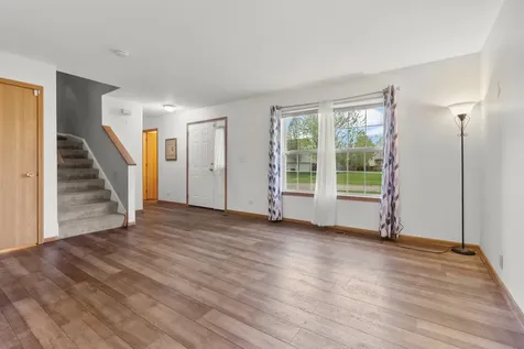 819 Casey Lane Harvard IL 60033