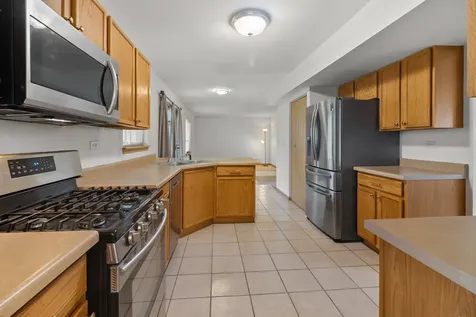 819 Casey Lane Harvard IL 60033